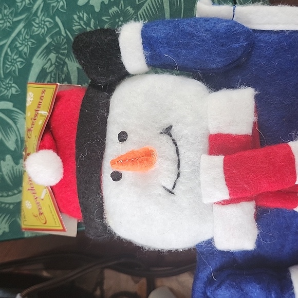 4 new Snowman friends - Christmas - Picture 10 of 10